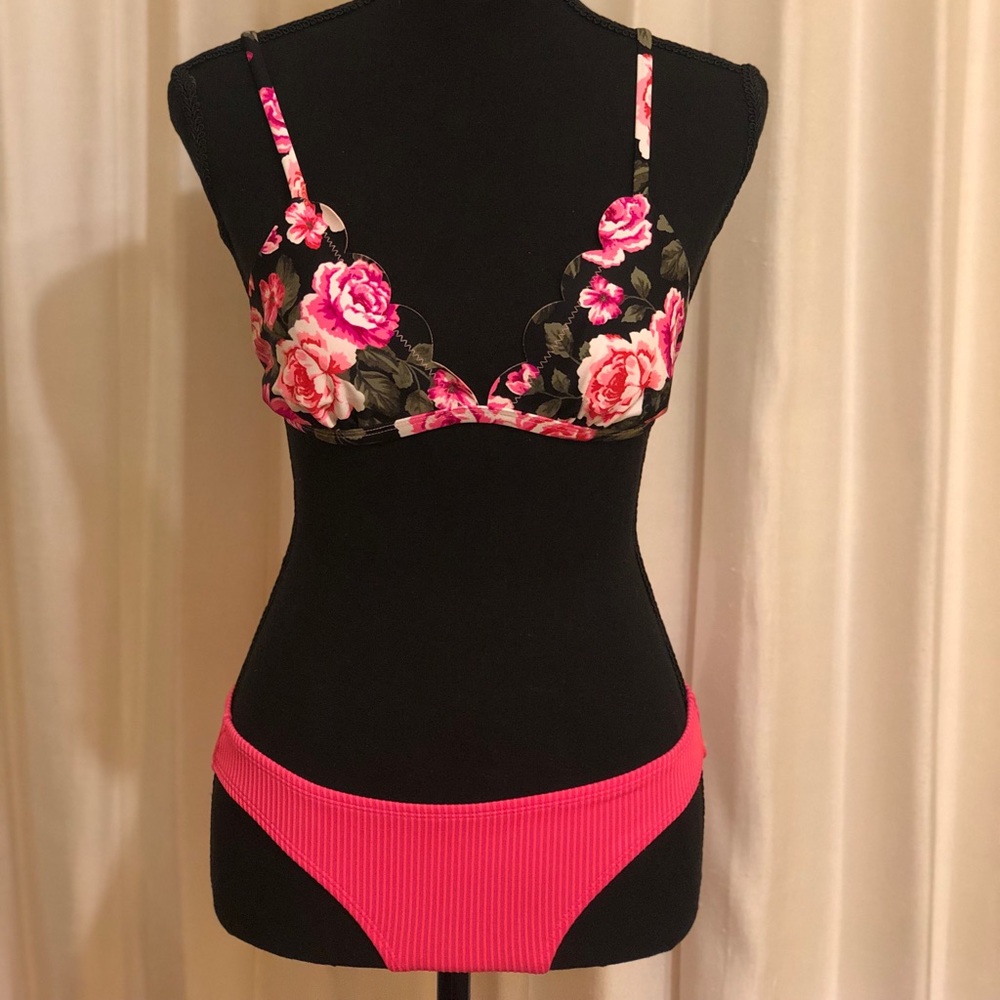 FLORAL BIKINI SET